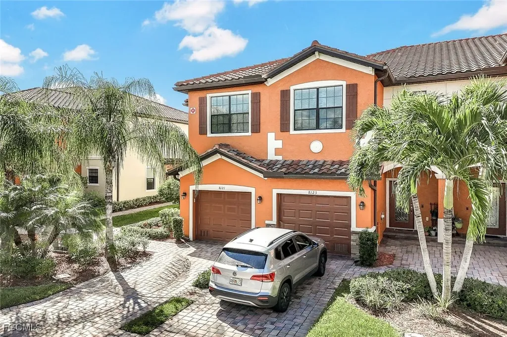 8121 Summerfield Street Fort Myers FL 33919