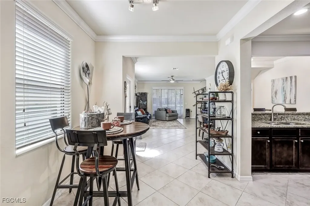 8121 Summerfield Street Fort Myers FL 33919