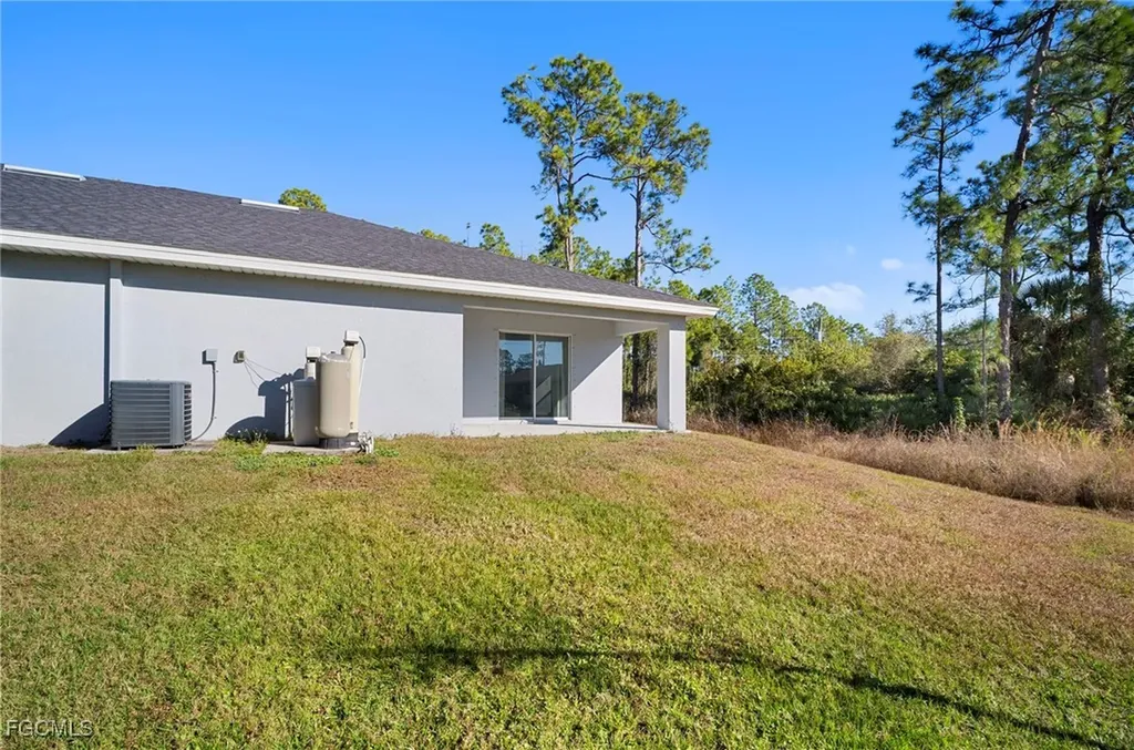 343 Reeves Street Lehigh Acres FL 33972