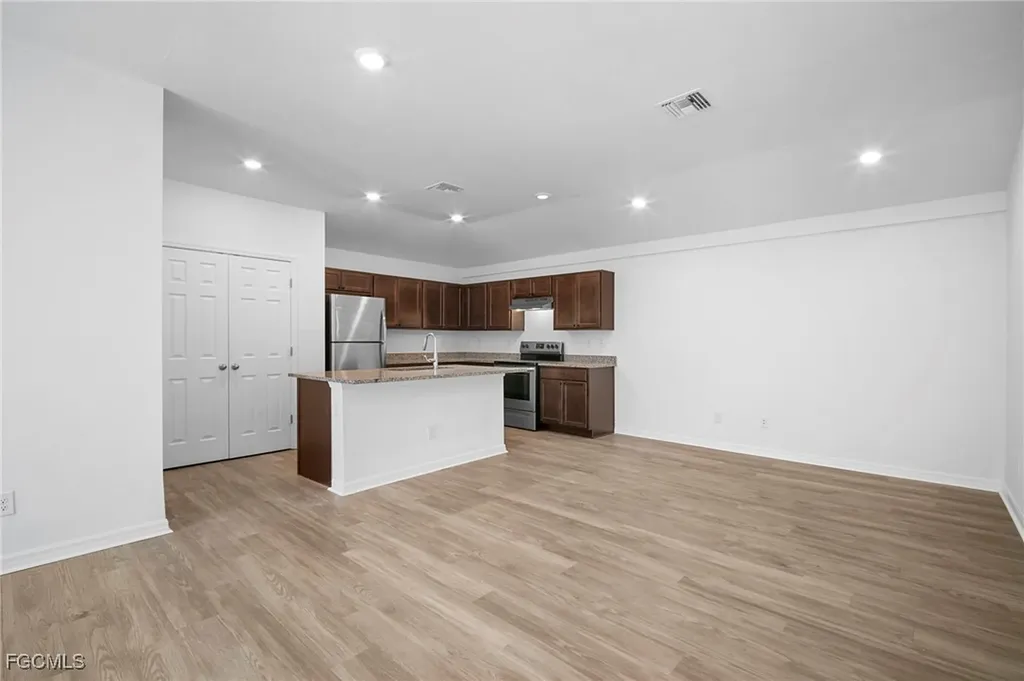 343 Reeves Street Lehigh Acres FL 33972