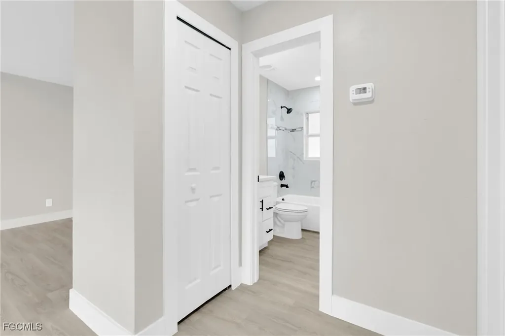 462 Muskegon Avenue Fort Myers FL 33905