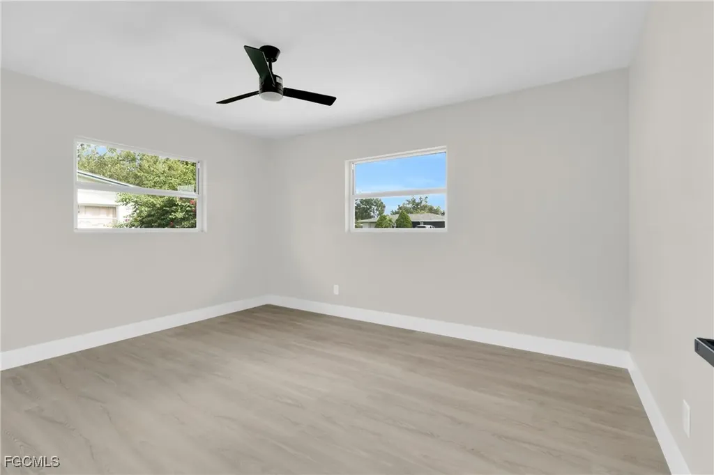 462 Muskegon Avenue Fort Myers FL 33905