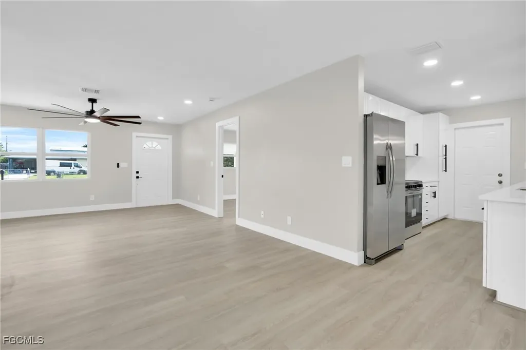 462 Muskegon Avenue Fort Myers FL 33905