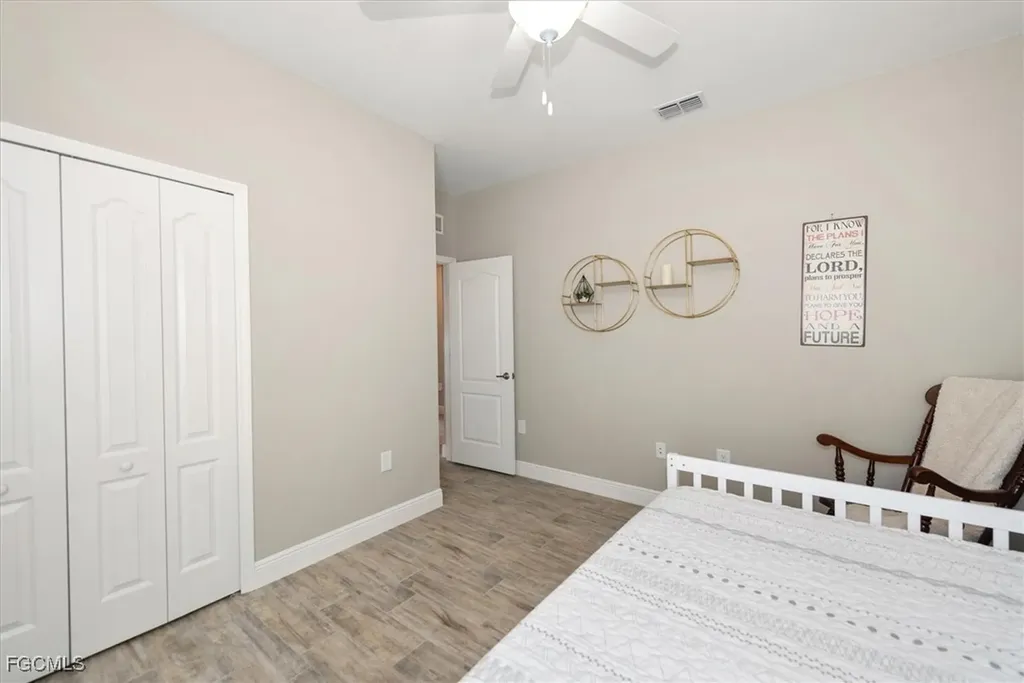 8753 Cascade Price Circle North Fort Myers FL 33917