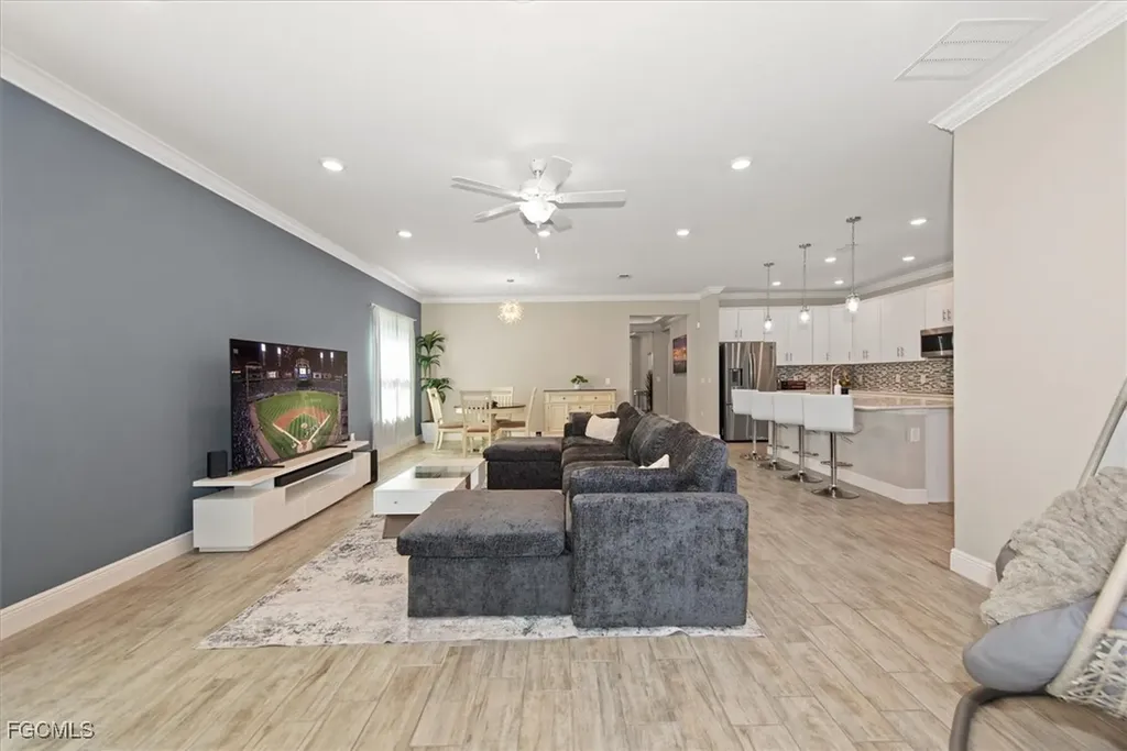 8753 Cascade Price Circle North Fort Myers FL 33917