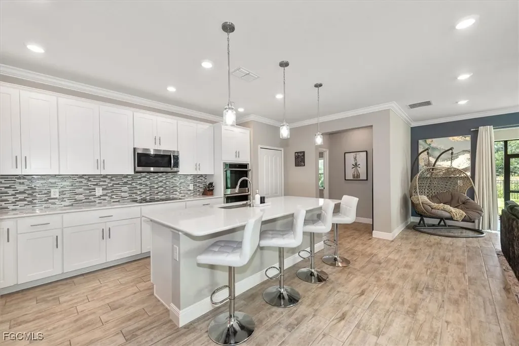 8753 Cascade Price Circle North Fort Myers FL 33917