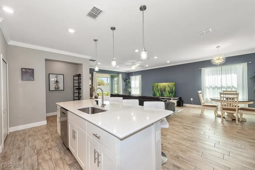 8753 Cascade Price Circle North Fort Myers FL 33917
