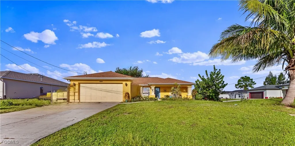 4600 Flora Avenue S Lehigh Acres FL 33976