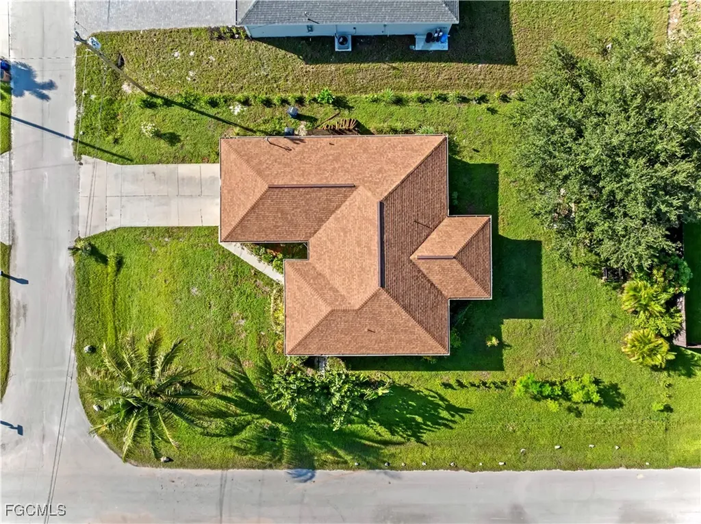 4600 Flora Avenue S Lehigh Acres FL 33976
