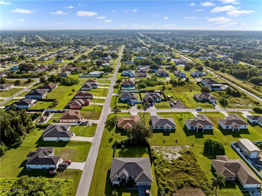4600 Flora Avenue S Lehigh Acres FL 33976