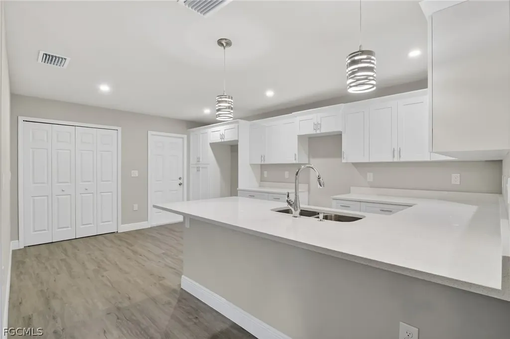 2905 38th Street W Lehigh Acres FL 33971