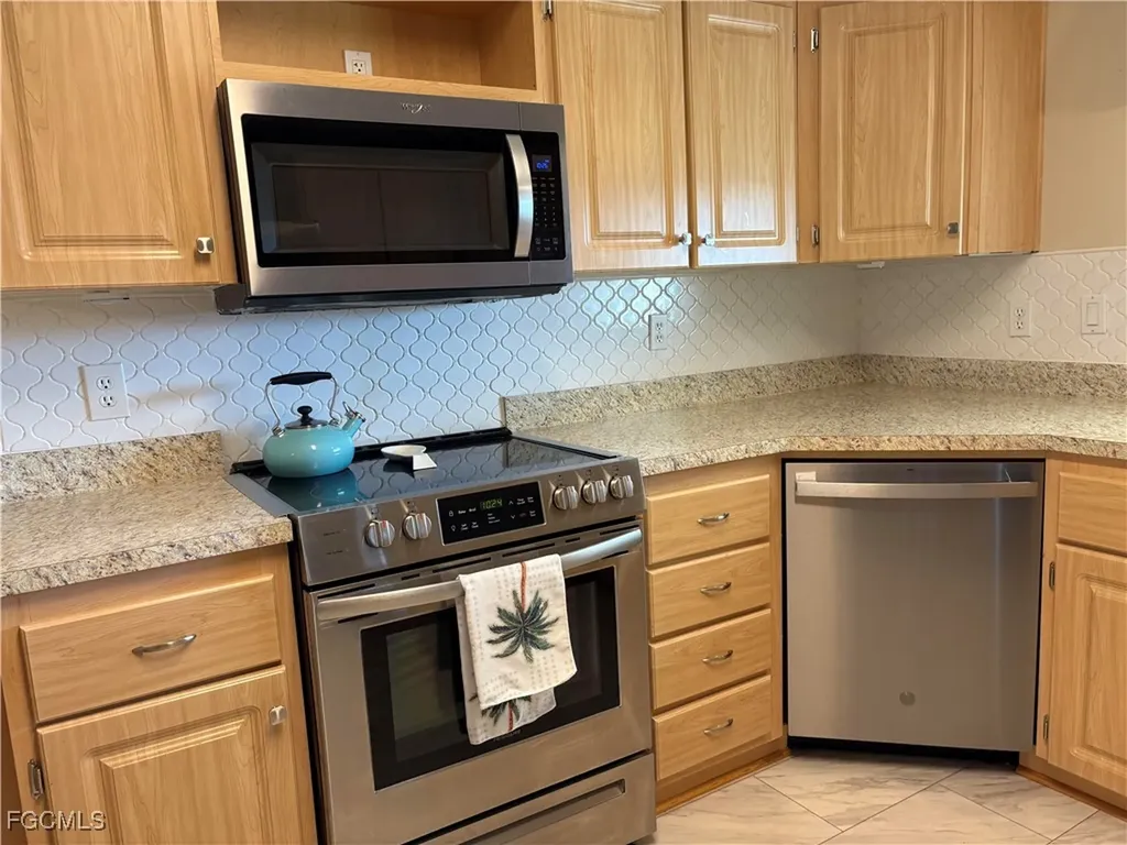 3191 Rain Dance Lane North Fort Myers FL 33917