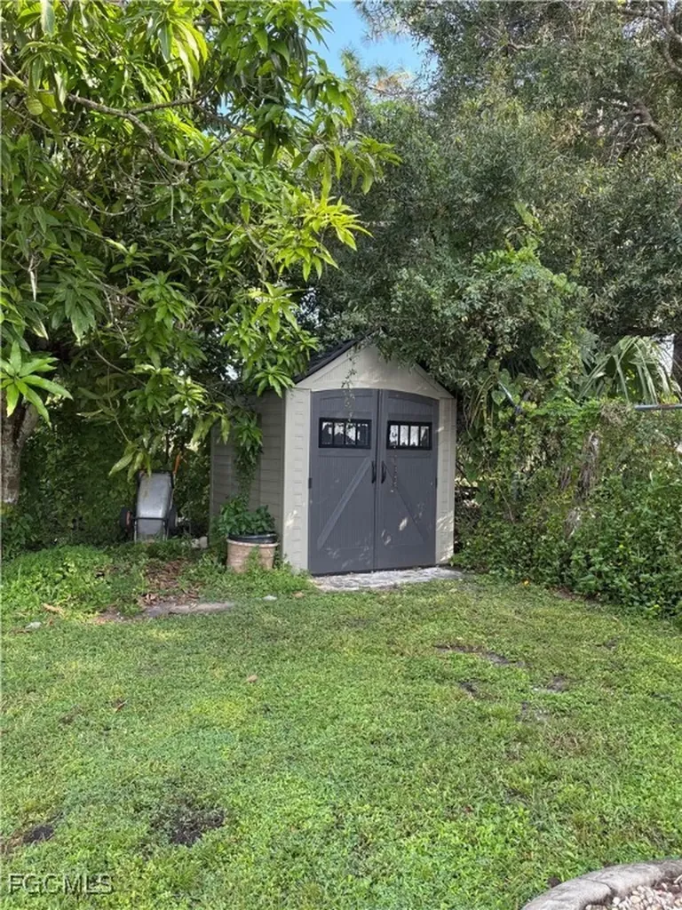 3191 Rain Dance Lane North Fort Myers FL 33917