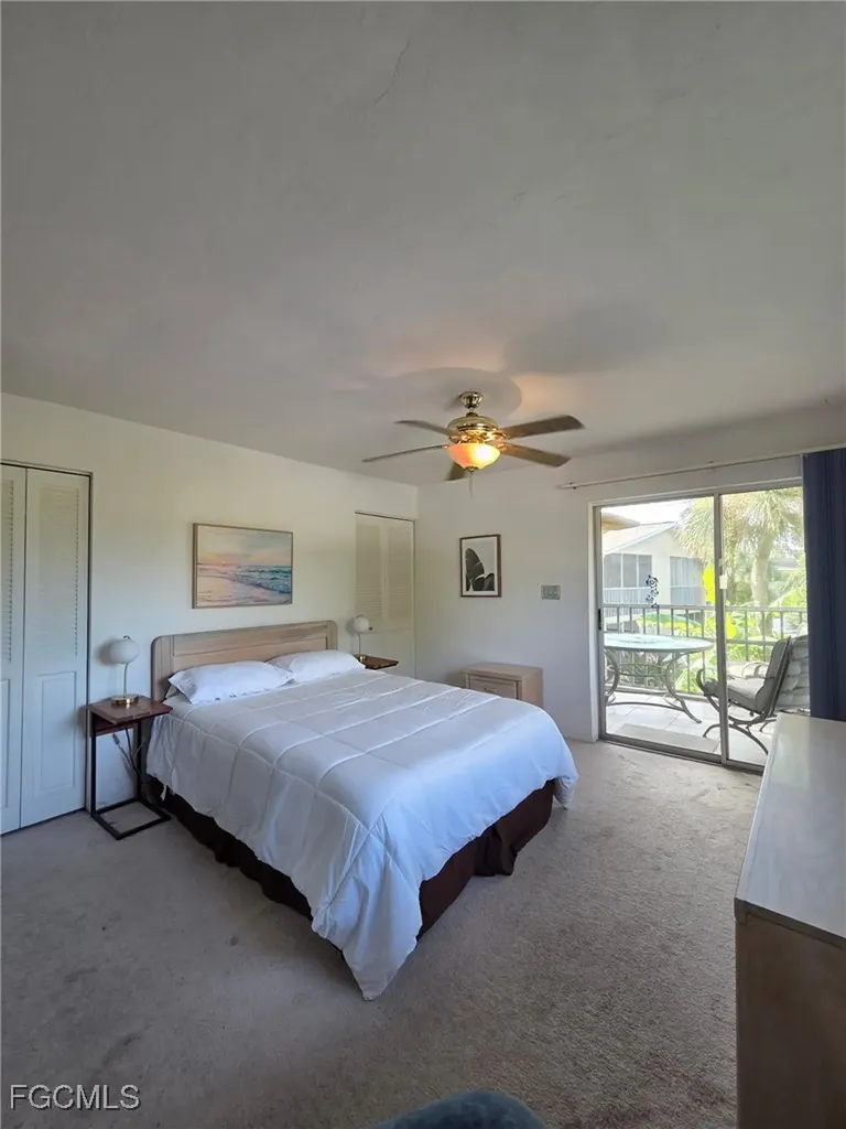 8135 Country Road Fort Myers FL 33919