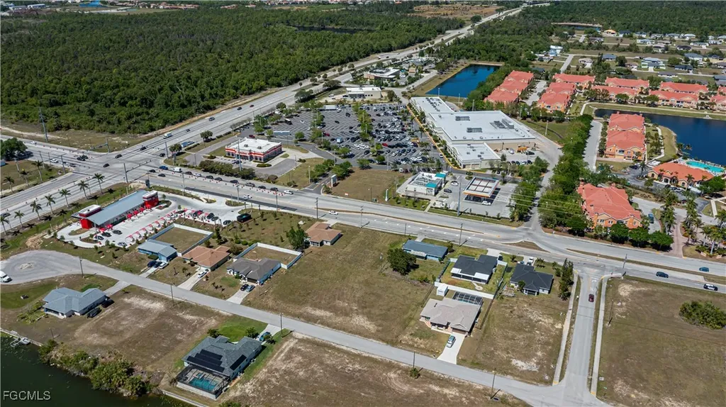 1628 Kismet Parkway E Cape Coral FL 33909