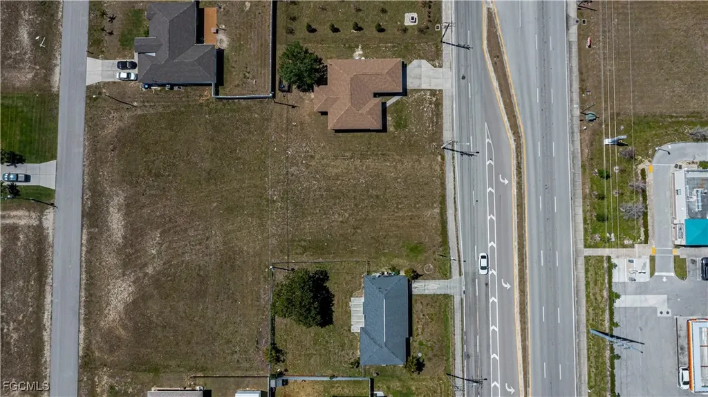 1628 Kismet Parkway E Cape Coral FL 33909