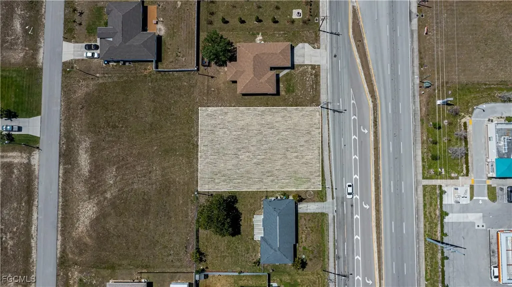 1628 Kismet Parkway E Cape Coral FL 33909