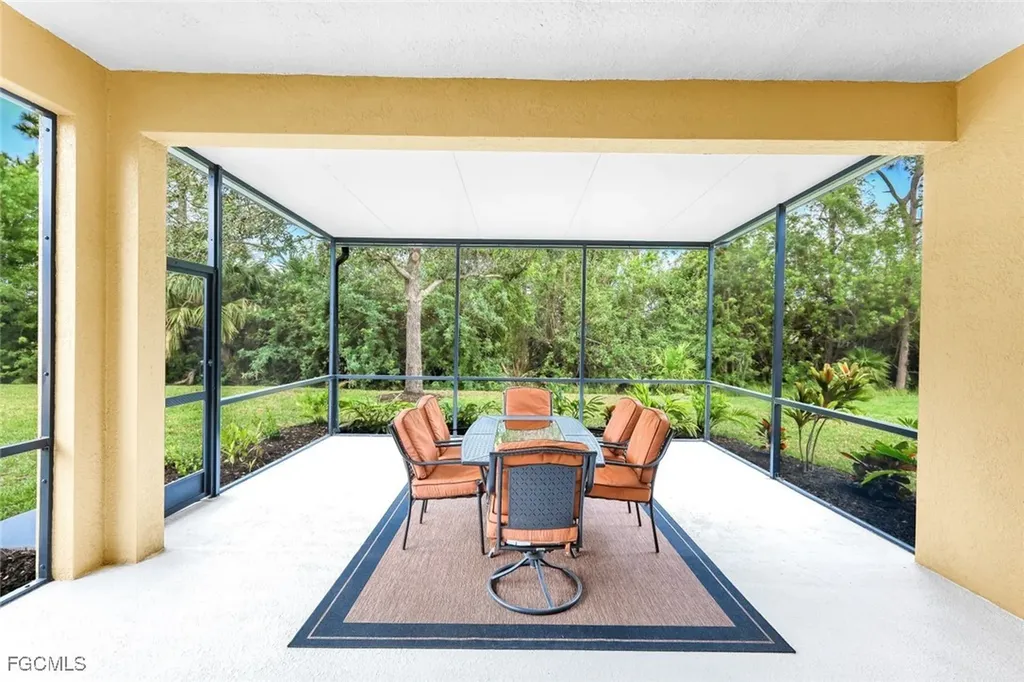 2724 Blue Cypress Lake Court Cape Coral FL 33909