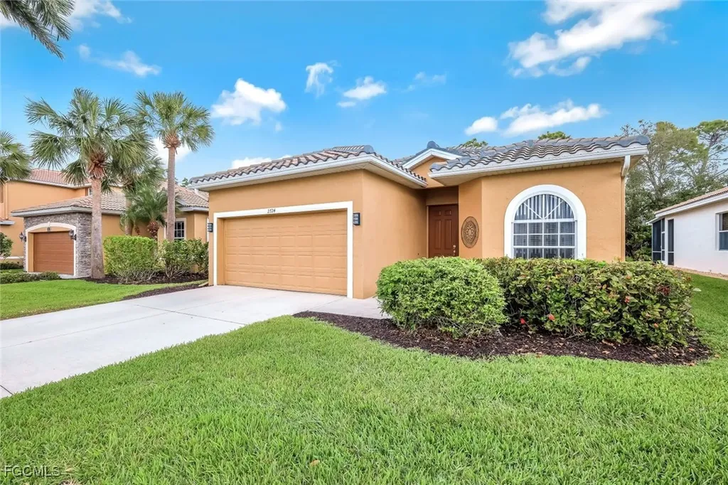 2724 Blue Cypress Lake Court Cape Coral FL 33909