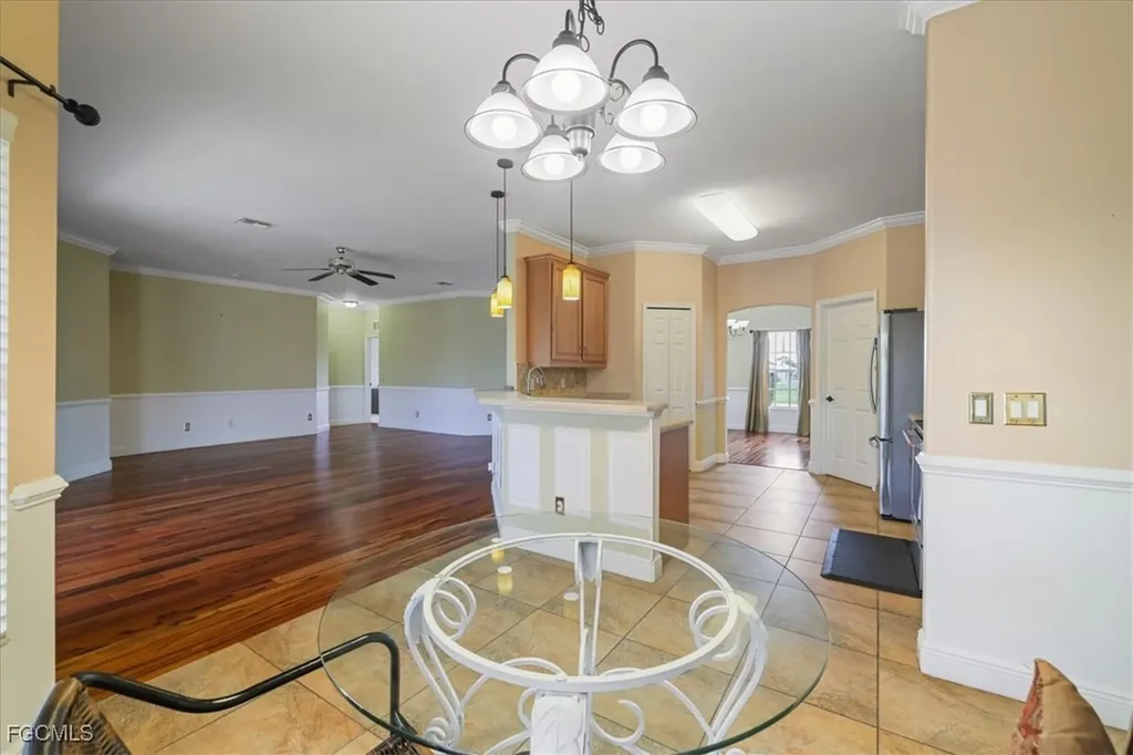 2607 Chiquita Boulevard S Cape Coral FL 33914