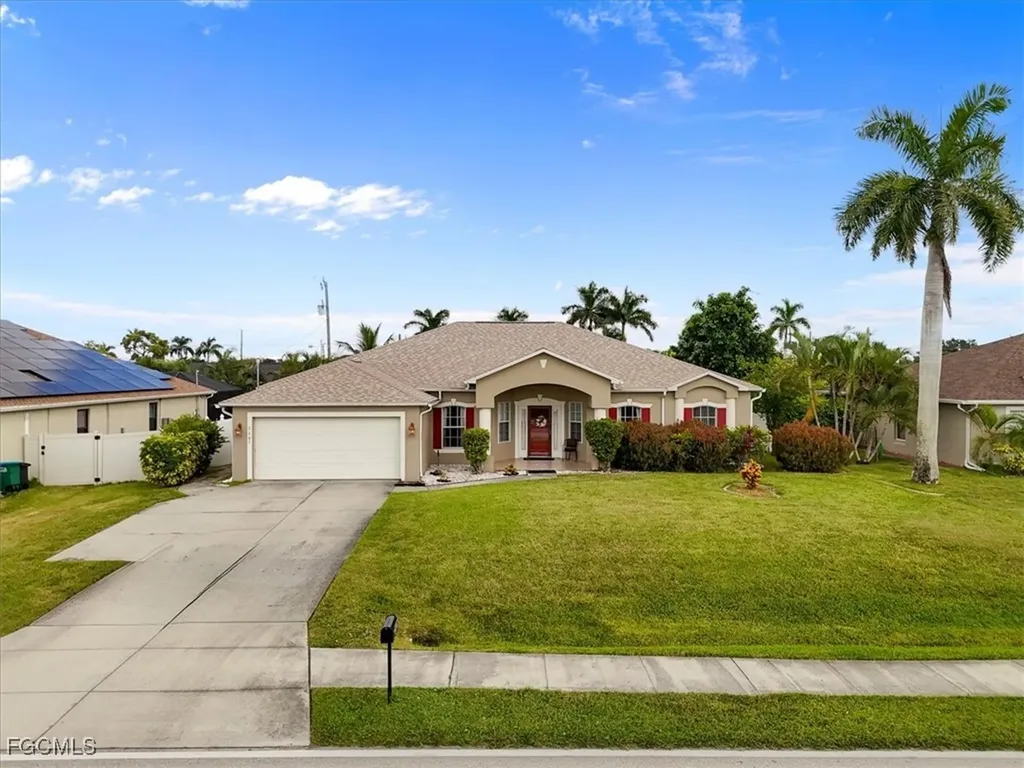 2607 Chiquita Boulevard S Cape Coral FL 33914