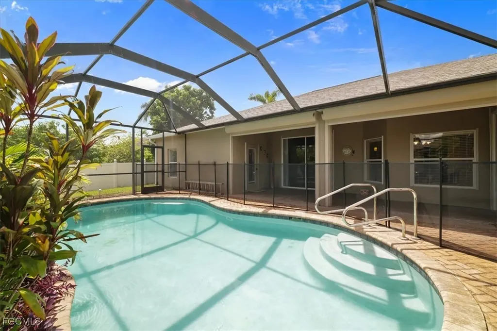 2607 Chiquita Boulevard S Cape Coral FL 33914