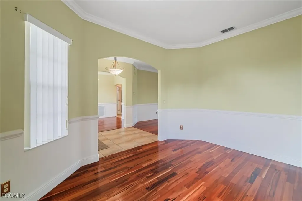 2607 Chiquita Boulevard S Cape Coral FL 33914