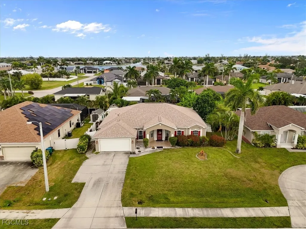2607 Chiquita Boulevard S Cape Coral FL 33914