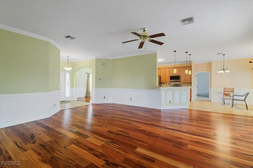 2607 Chiquita Boulevard S Cape Coral FL 33914