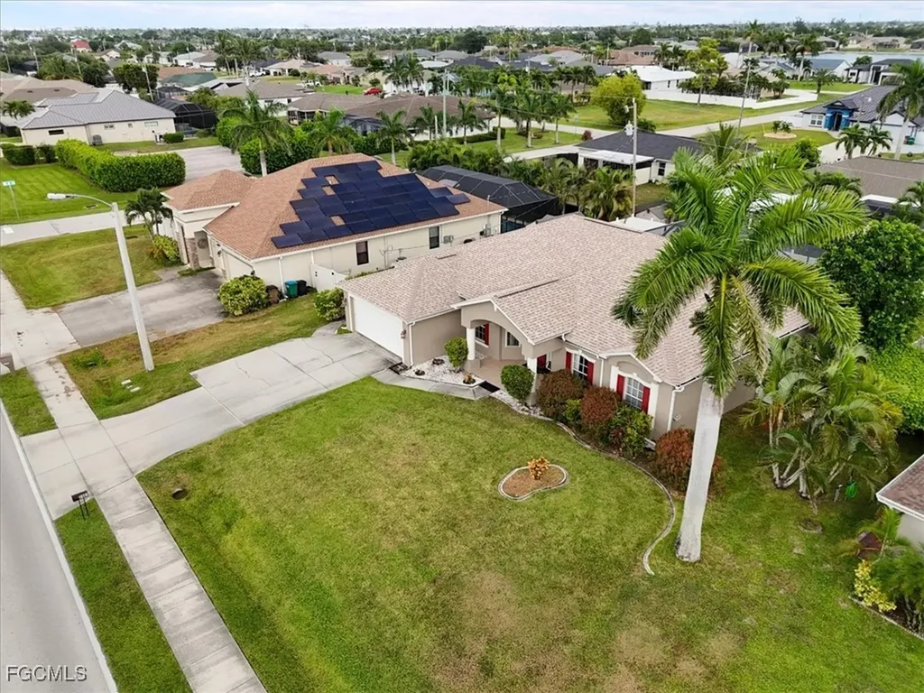 2607 Chiquita Boulevard S Cape Coral FL 33914