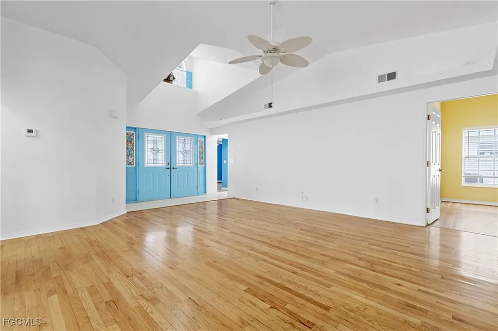 3319 Clubview Drive North Fort Myers FL 33917