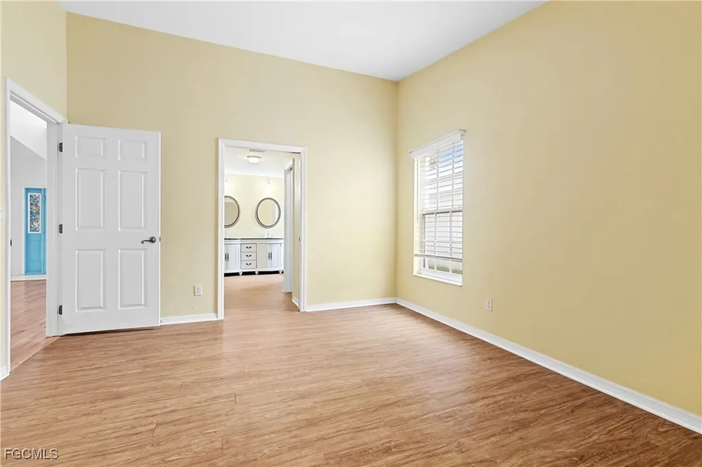 3319 Clubview Drive North Fort Myers FL 33917