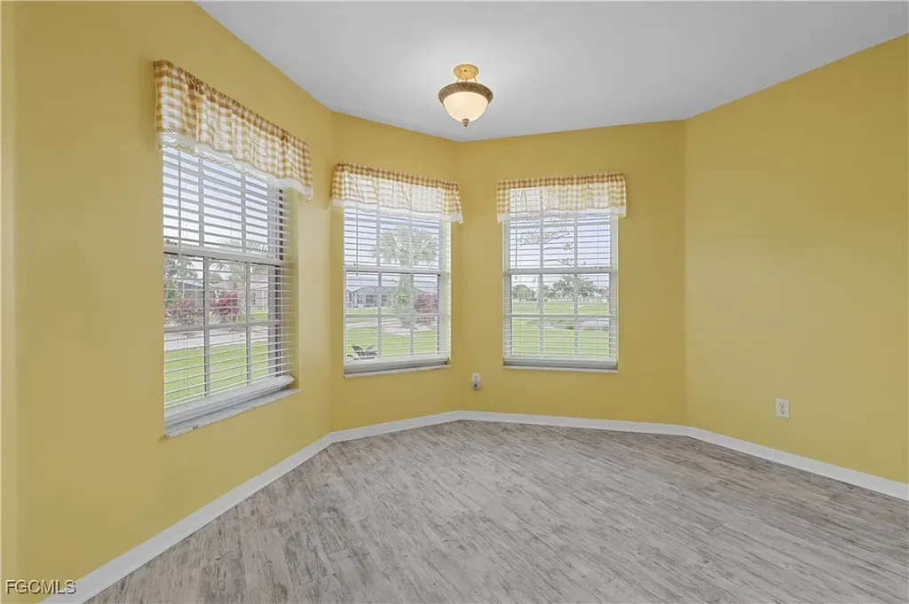 3319 Clubview Drive North Fort Myers FL 33917