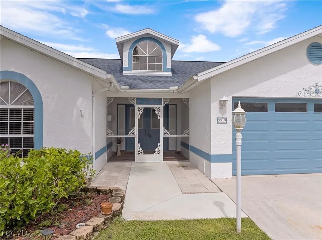 3319 Clubview Drive North Fort Myers FL 33917