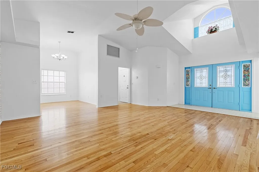 3319 Clubview Drive North Fort Myers FL 33917