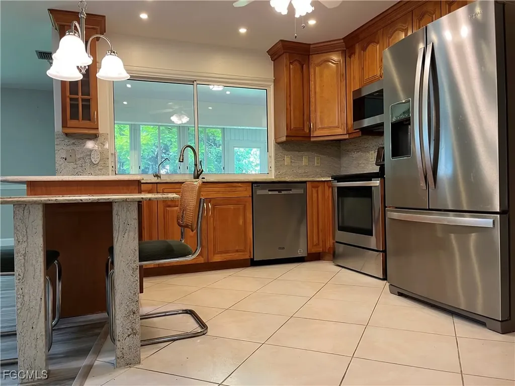 12878 Iona Road Fort Myers FL 33908