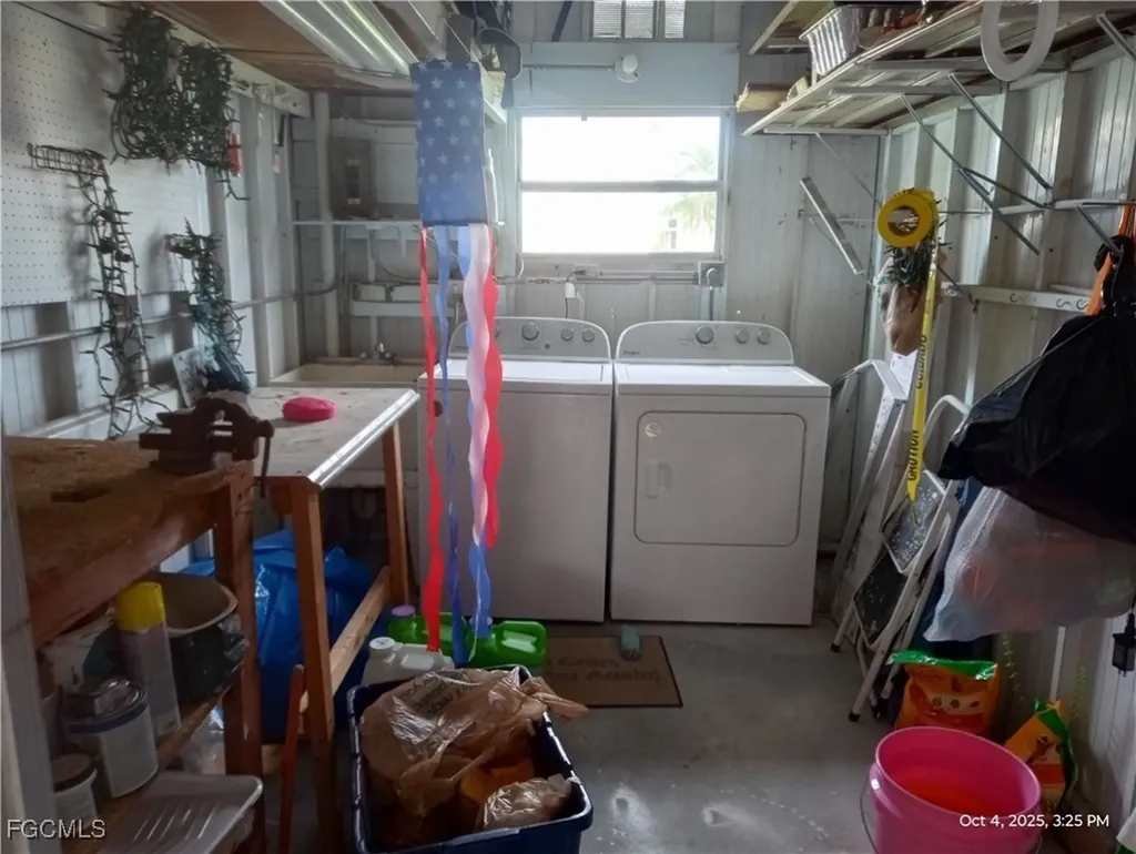 2776 Breezewood Drive North Fort Myers FL 33917