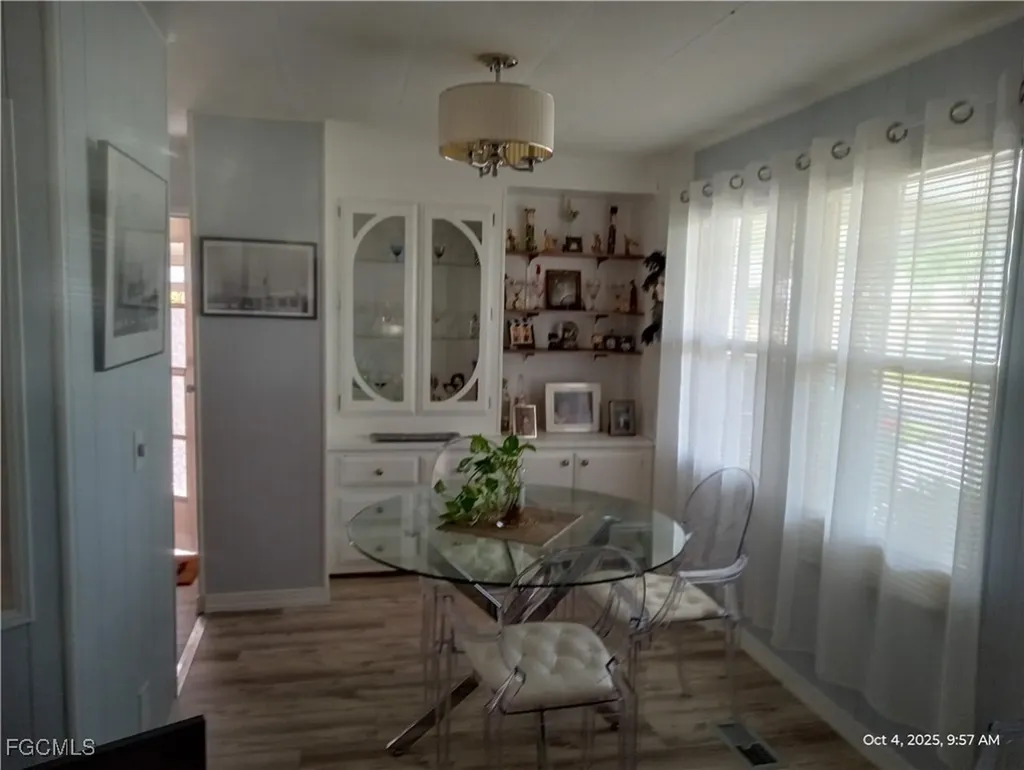 2776 Breezewood Drive North Fort Myers FL 33917