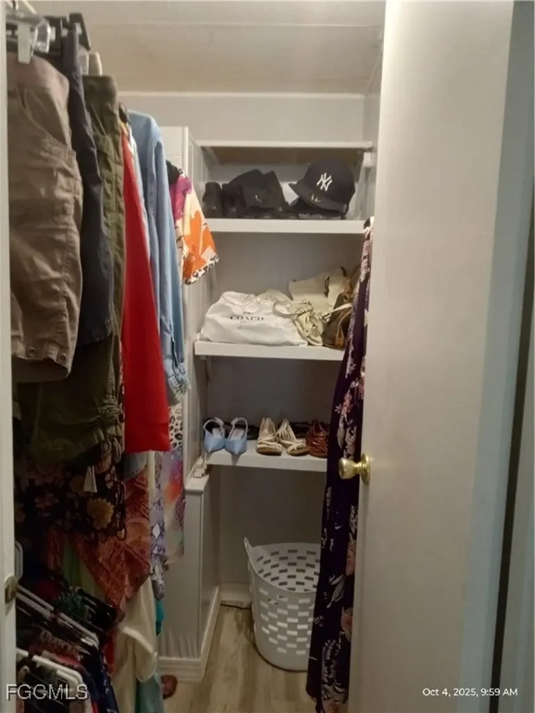 2776 Breezewood Drive North Fort Myers FL 33917