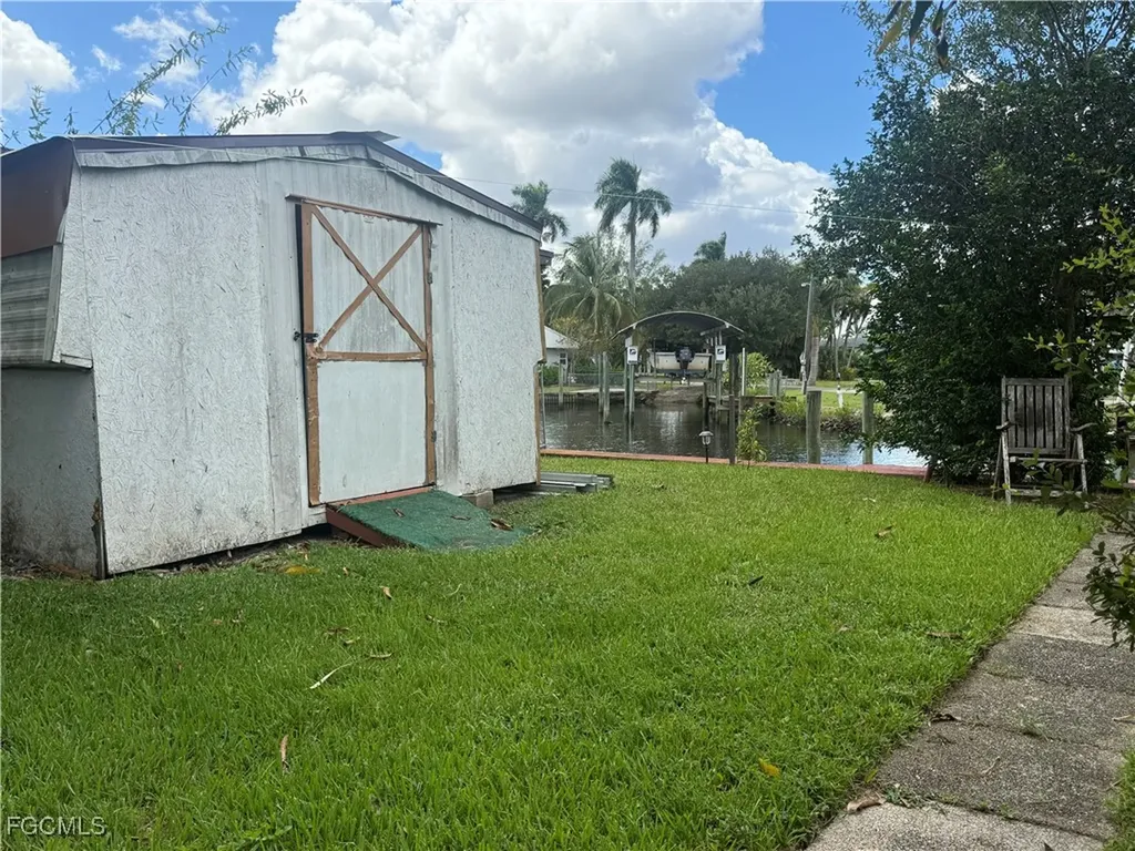 249 Alameda Avenue Fort Myers FL 33905