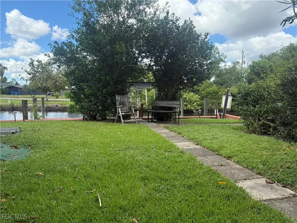 249 Alameda Avenue Fort Myers FL 33905