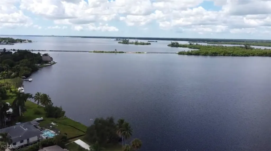 249 Alameda Avenue Fort Myers FL 33905