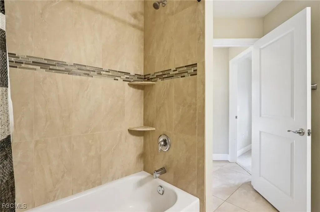 1730 SW 40th Street Cape Coral FL 33914