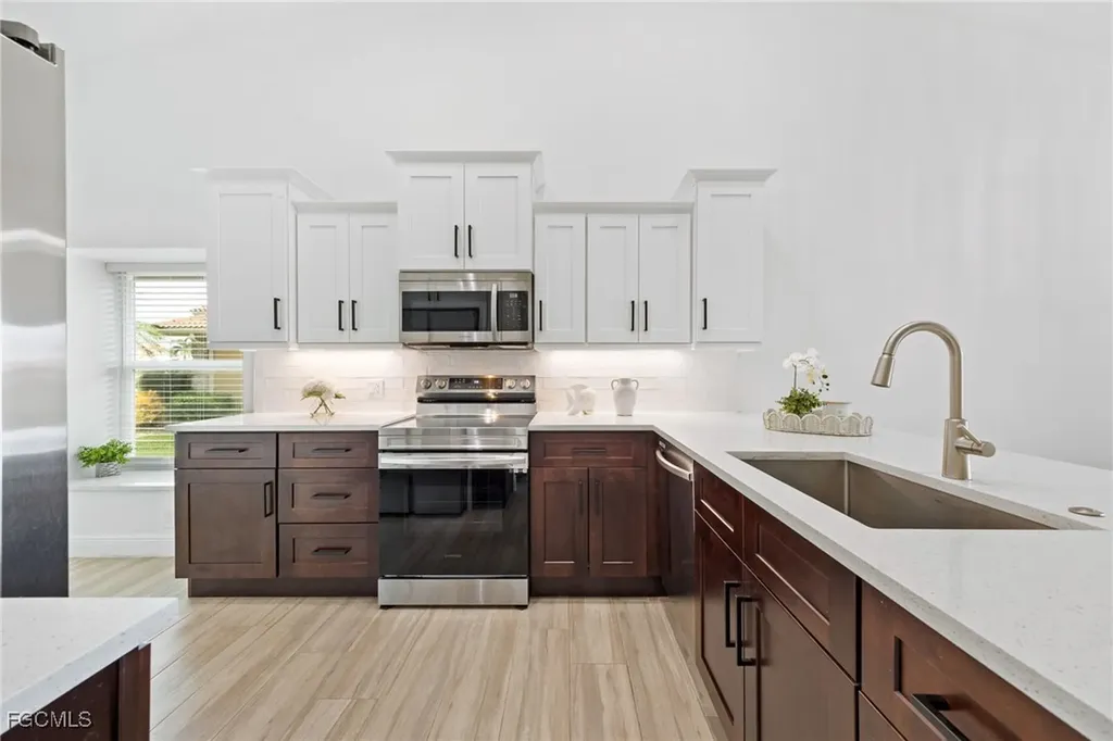 12881 Kelly Bay Court Fort Myers FL 33908