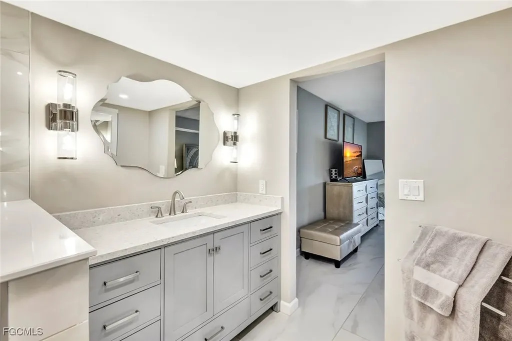 5115 Sunnybrook Court Cape Coral FL 33904