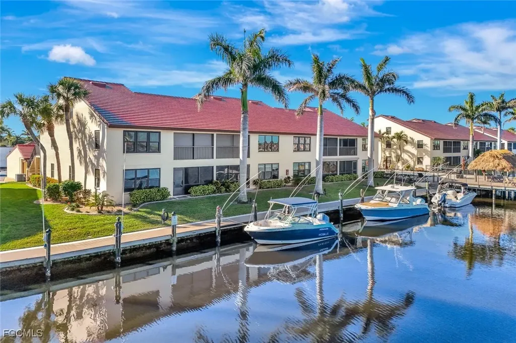 5115 Sunnybrook Court Cape Coral FL 33904