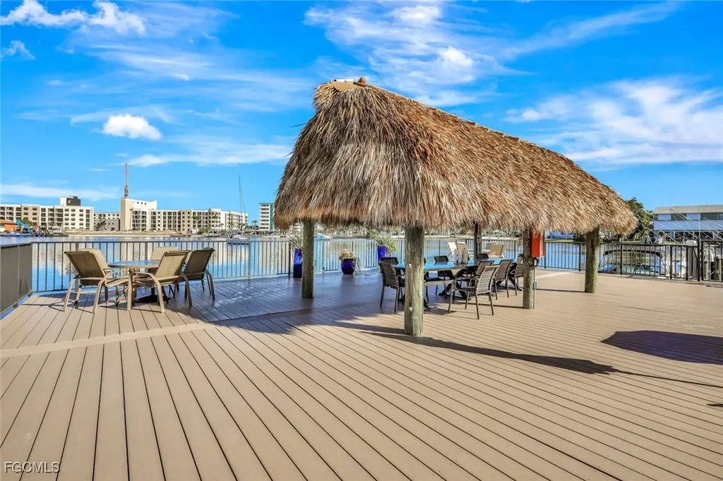 5115 Sunnybrook Court Cape Coral FL 33904