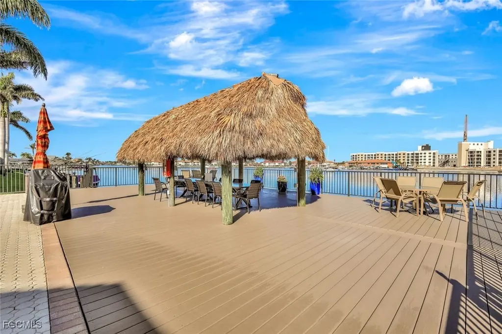 5115 Sunnybrook Court Cape Coral FL 33904