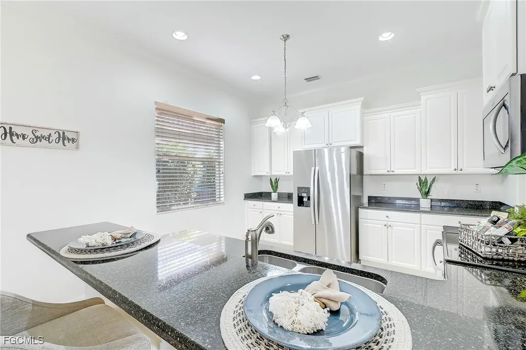 12554 Ivory Stone Loop Fort Myers FL 33913