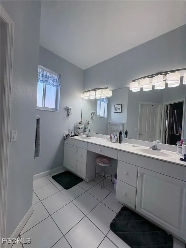 7928 Summer Lake Court Fort Myers FL 33907